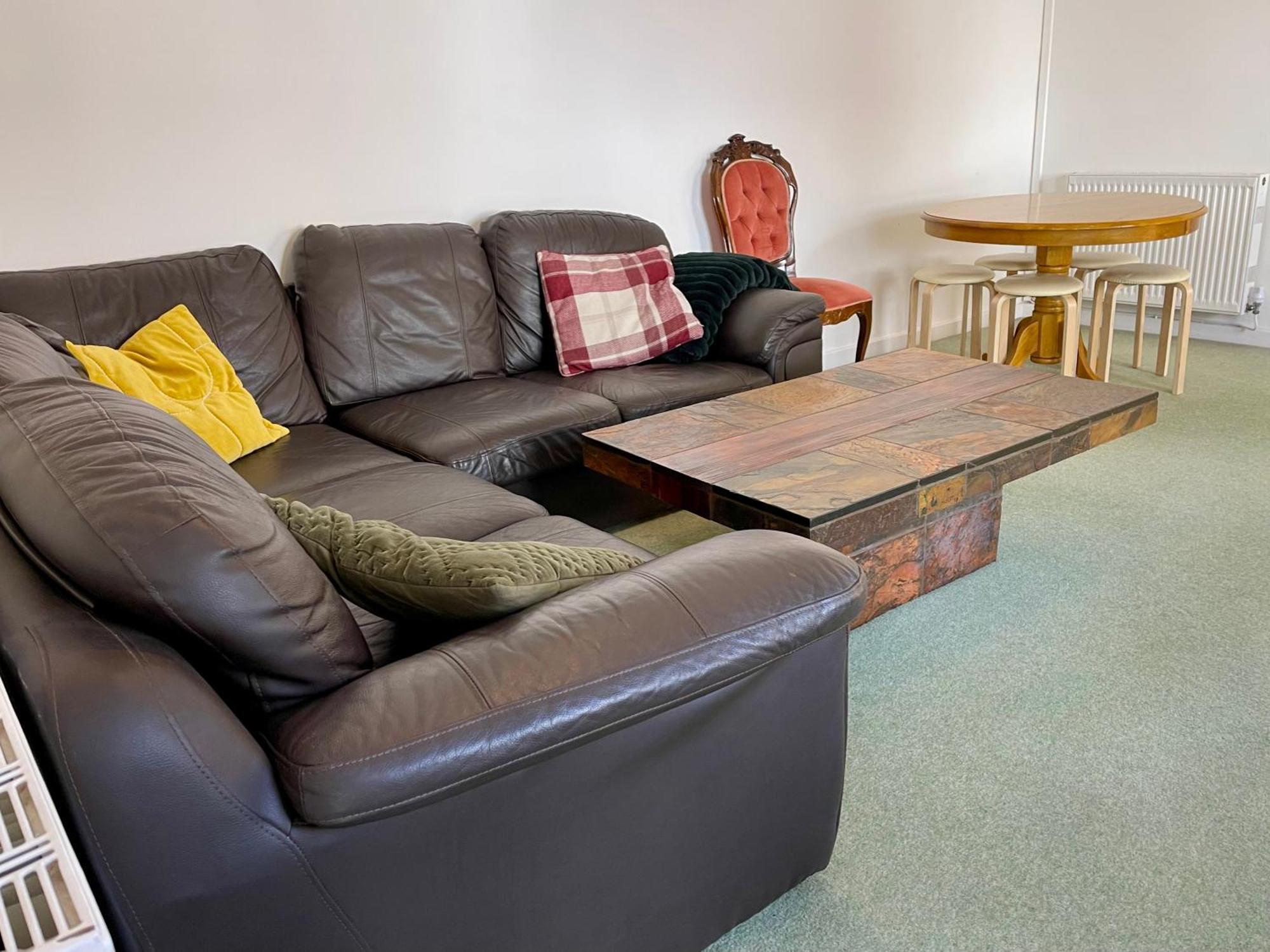 Vernon Place Town Centre, Vernon Cottage 3-Bed With Parking, 1A Vernon Court 2-Bed With Parking, 1B Studio No Parking, Off The High Street Next To Sandford Park Cheltenham Kültér fotó