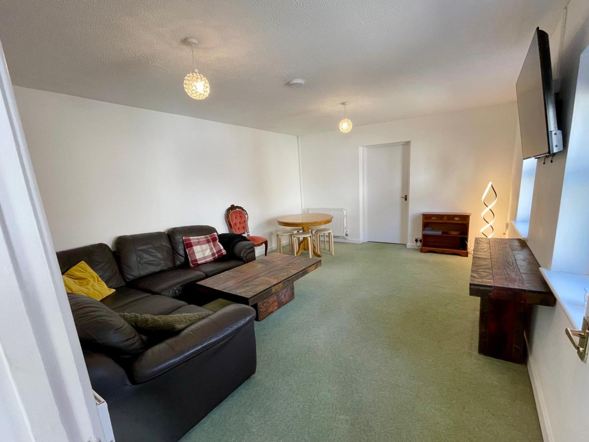 Vernon Place Town Centre, Vernon Cottage 3-Bed With Parking, 1A Vernon Court 2-Bed With Parking, 1B Studio No Parking, Off The High Street Next To Sandford Park Cheltenham Kültér fotó